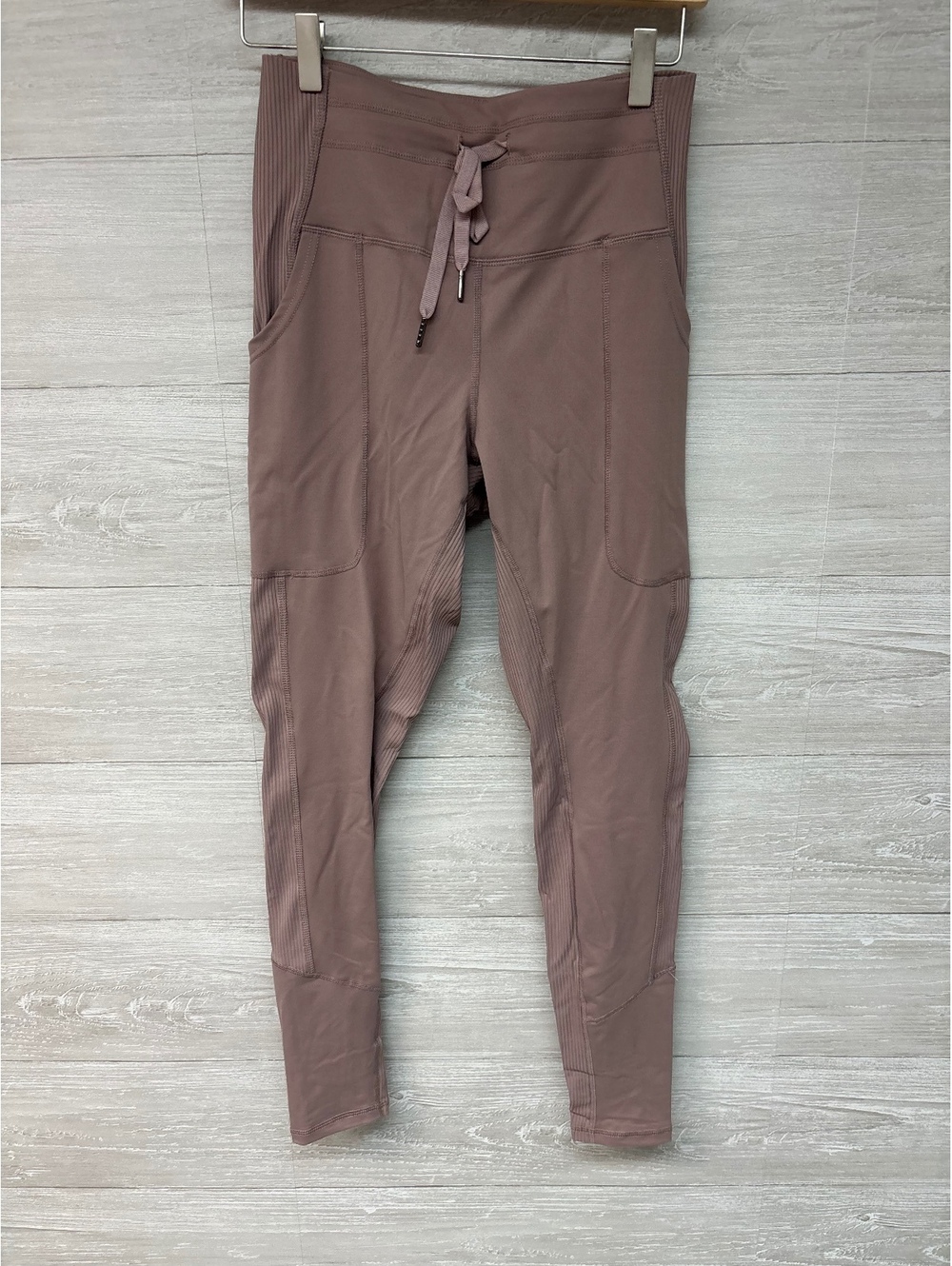 * | Glyder | leggings. Size L.